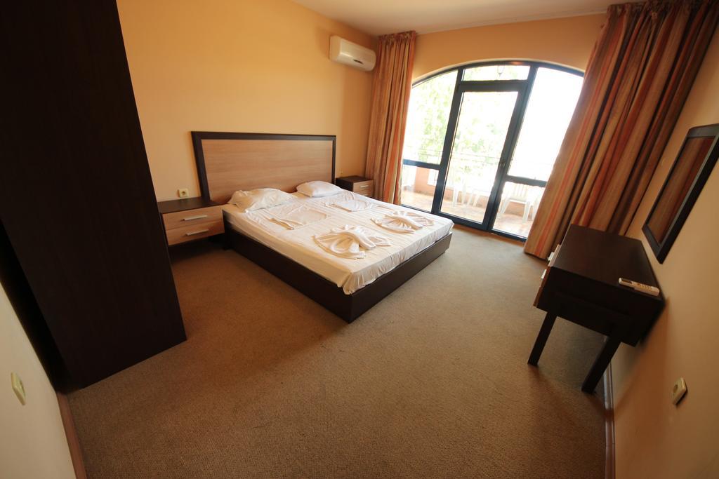 Menada Villa Bonita Apartments Napospart Kültér fotó